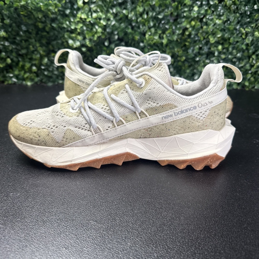 New Balance Tektrel Hiking Sneakers Women's Size 7 B Shoes - Picture 7 of 9